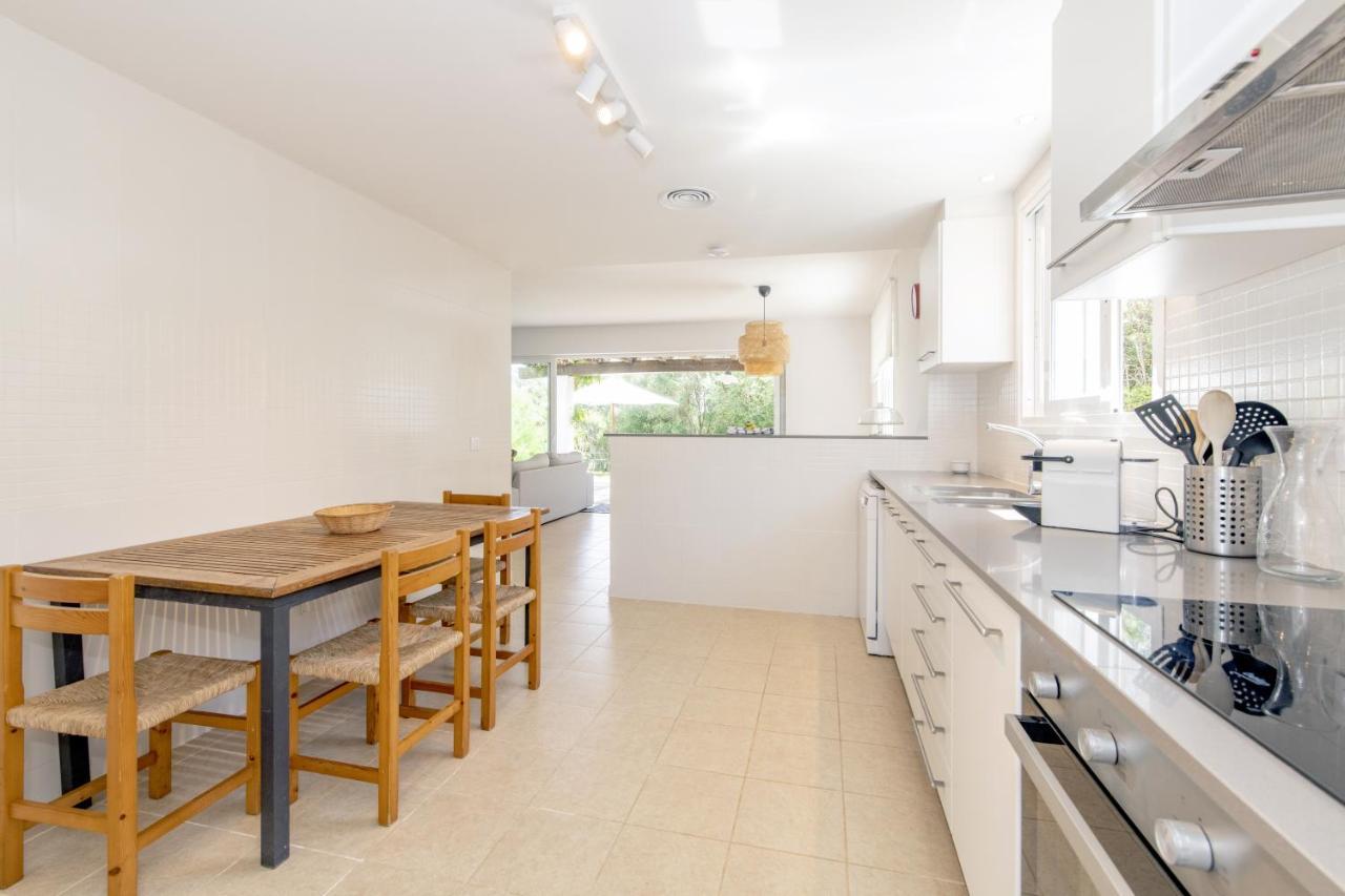 Biniancolla Ginesta Villa Ngoại thất bức ảnh